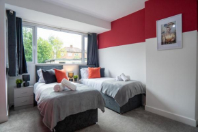 Sheldon House 3 BED Cosy Home nr JLR & NEC